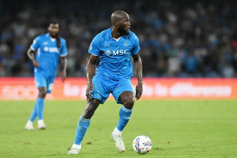 Đội bóng có tiền đạo tạt cánh 